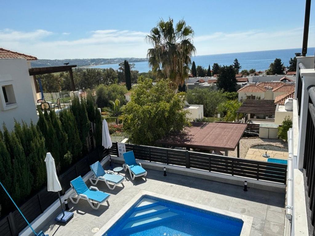 Villa Marina Sea-View Private Pool Пея Екстериор снимка